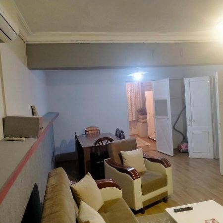 2 Bedrooms Central Area Located Appartment 1Floor Istanbul Exterior foto